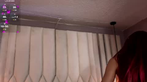 Snapshot of megan_do_santos chatting on May 19, 1:56 am megan do santos online show from May 19, 1:56 am