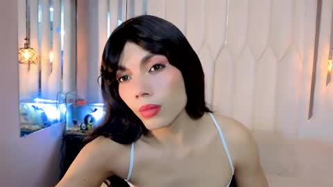 Snapshot of megan_do_santos chatting on May 28, 8:28 pm megan do santos online show from May 28, 8:28 pm