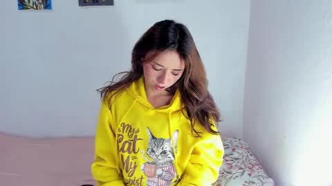 Snapshot of megan_doll2123 chatting on October 10, 6:01 am MEGAN DOLL online show from October 10, 6:01 am