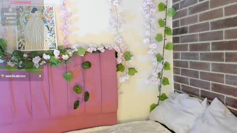 megan_gg online show from April 7, 7:03 pm