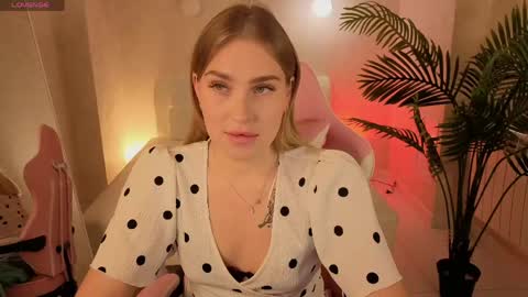 Megan online show from May 14, 1:12 am