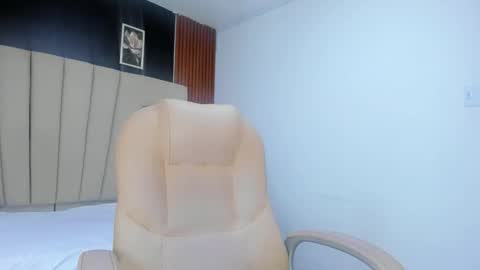 Megan online show from February 4, 3:12 am