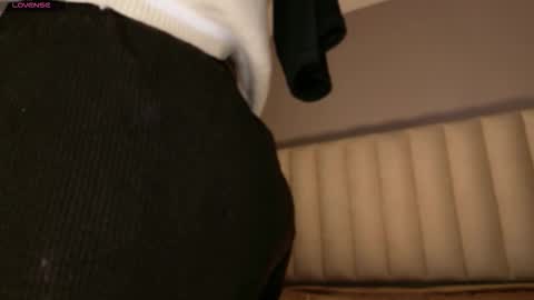     online show from February 16, 12:45 pm