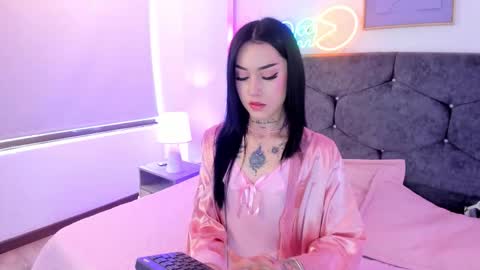 megan_morphy online show from March 13, 1:51 pm