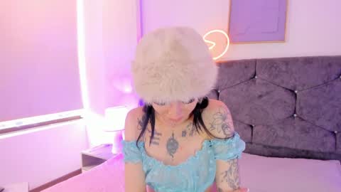 megan_morphy online show from April 8, 2:17 pm