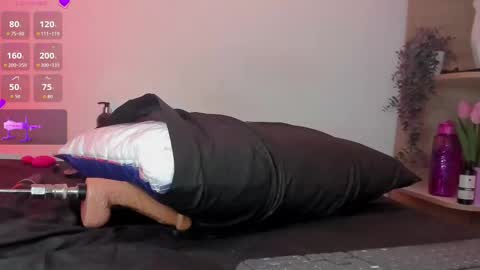 Snapshot of megan_nt chatting on October 23, 1:49 am Megan online show from October 23, 1:49 am