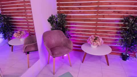 megan_raiin online show from October 8, 8:34 am