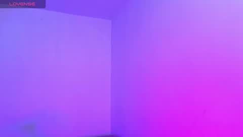 Snapshot of megan_rl chatting on November 30, 10:14 pm Megan online show from November 30, 10:14 pm