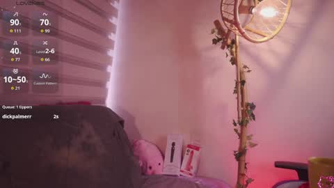 MEGAN  online show from April 14, 4:46 pm