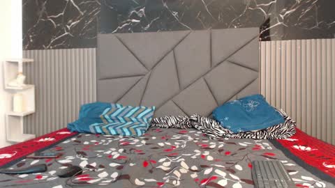 Snapshot of megan_stathan chatting on December 10, 1:54 am Megan online show from December 10, 1:54 am