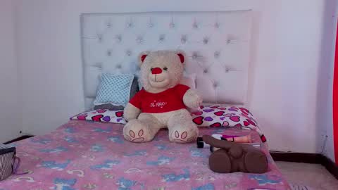 Megan online show from February 16, 7:43 pm