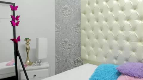 megan_tower online show from March 22, 6:11 pm