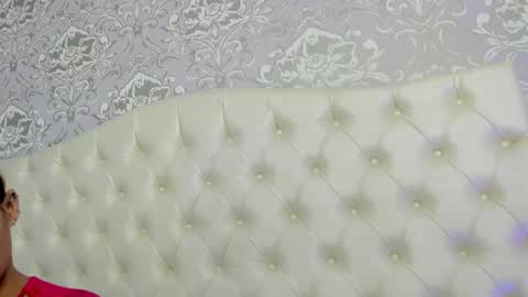 megan_tower online show from May 18, 6:03 pm