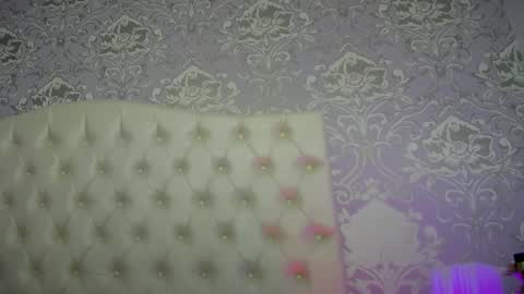 megan_tower online show from June 4, 7:31 pm