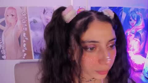 Snapshot of megan_yagami chatting on March 5, 4:45 am Megan online show from March 5, 4:45 am