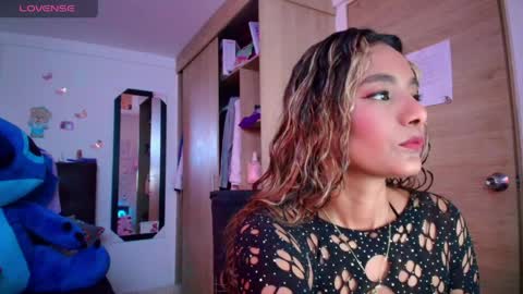 M E G A N   online show from April 8, 9:48 pm