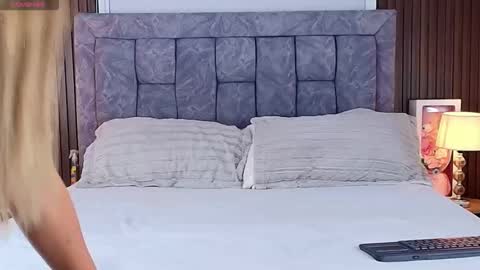 Megan  online show from May 10, 4:34 pm