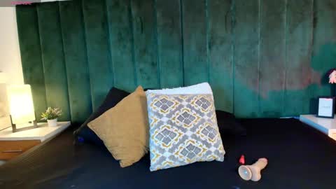 MEGAN EVANS online show from June 7, 11:41 pm