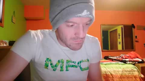 Snapshot of meganfitzy chatting on February 10, 10:19 pm GlamTransGoddess online show from February 10, 10:19 pm