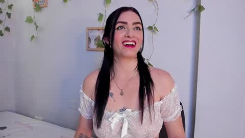 Snapshot of meganhofman chatting on May 22, 7:08 pm Megan Hofman online show from May 22, 7:08 pm