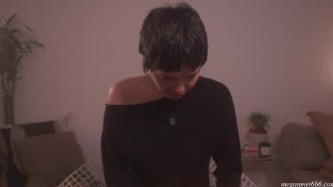 Snapshot of meganmei666 chatting on April 19, 6:21 pm for more 3 online show from April 19, 6:21 pm