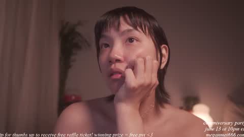 Snapshot of meganmei666 chatting on June 13, 4:54 am for more 3 online show from June 13, 4:54 am
