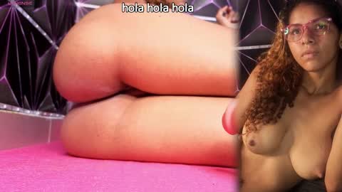 Snapshot of megann_9 chatting on September 19, 11:22 am Megan online show from September 19, 11:22 am