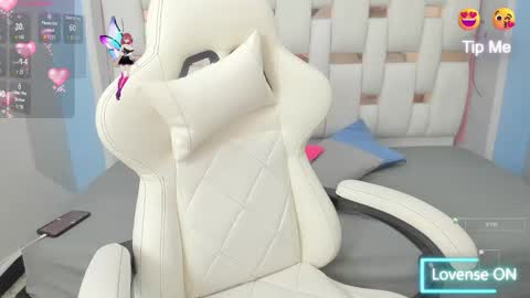 Snapshot of meganqueen2 chatting on November 7, 6:19 pm Megan Queen online show from November 7, 6:19 pm