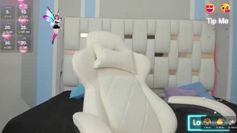 Snapshot of meganqueen2 chatting on November 10, 12:04 pm Megan Queen online show from November 10, 12:04 pm