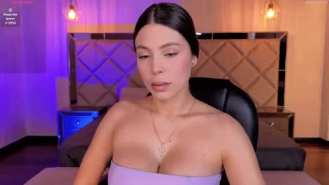 Snapshot of meganscottx chatting on May 26, 11:39 am Megan online show from May 26, 11:39 am