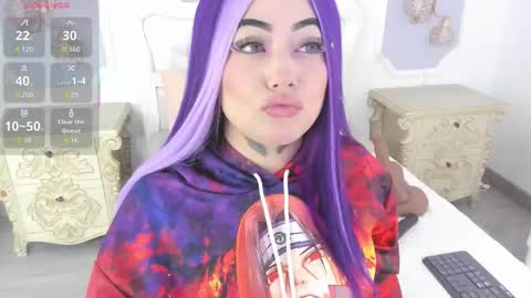 Snapshot of meganstar__ chatting on October 23, 11:42 am Megan online show from October 23, 11:42 am