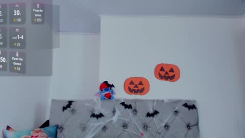 Snapshot of meganysammy chatting on October 21, 7:03 pm megansammy online show from October 21, 7:03 pm