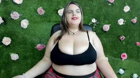 megatitts_ online show from September 23, 7:17 pm