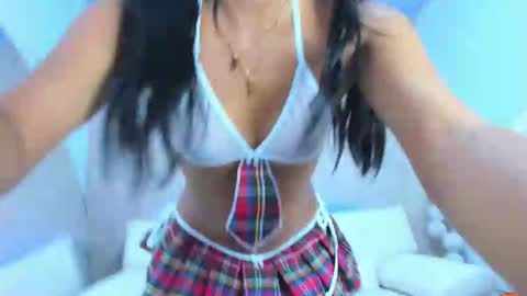 Snapshot of meggan_07 chatting on January 19, 9:55 am meggan online show from January 19, 9:55 am