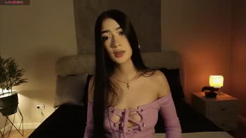 MEGGAN LUXX online show from June 19, 11:03 am