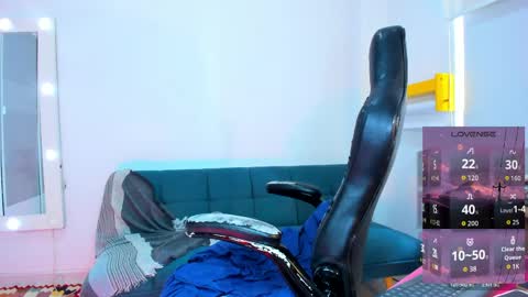 Juli online show from April 13, 1:49 pm