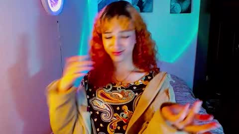 Snapshot of meghan_devil_ chatting on September 22, 7:10 am meghan_devil_ online show from September 22, 7:10 am