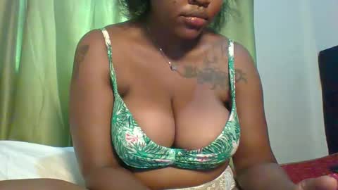 meghan_spice online show from January 12, 9:36 am