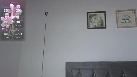 Meghan  online show from February 26, 9:03 pm