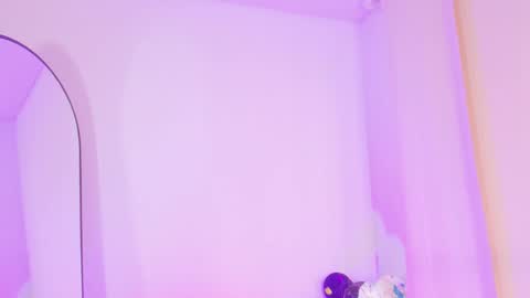 meghanallen_ online show from November 20, 8:41 pm