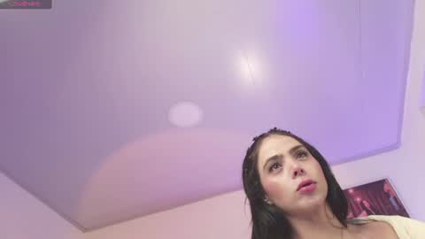 Snapshot of meghann_sweet chatting on July 6, 6:54 am meghann_sweet online show from July 6, 6:54 am