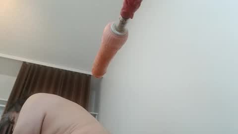 Snapshot of meheriuk68 chatting on November 2, 7:38 pm meheriuk68 online show from November 2, 7:38 pm