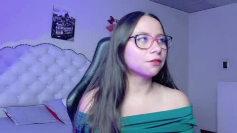 Mei online show from March 27, 1:33 am