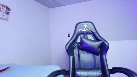 Mei online show from April 1, 1:17 am