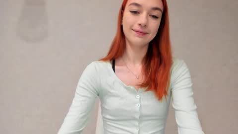 mel__lisa online show from March 18, 12:03 am