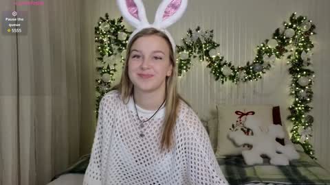 Snapshot of mel_nelson chatting on December 18, 2:38 pm Mel online show from December 18, 2:38 pm