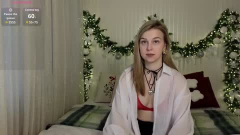 Snapshot of mel_nelson chatting on January 11, 6:35 am Mel online show from January 11, 6:35 am