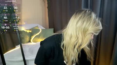 Mel online show from March 24, 11:59 am