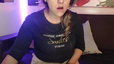 mel raise online show from January 9, 1:29 am