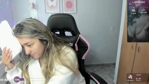 Melaany  online show from April 7, 12:33 am